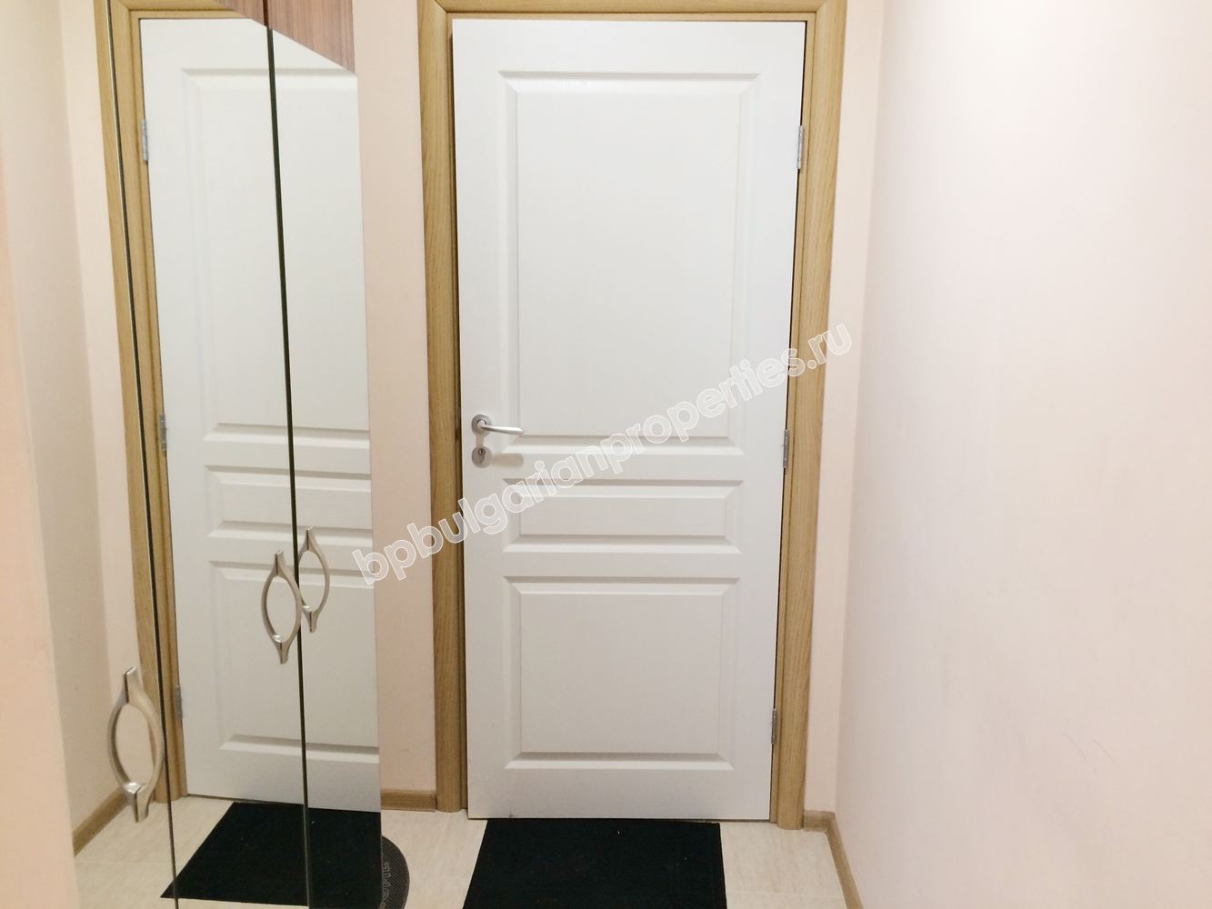 Шикарная меблированная студия на продажу в элитном комплексе в курорте Солнечный берег