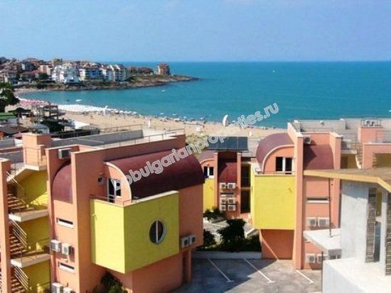 Меблированный современный отель на продажу до пляжа в городе Созополь