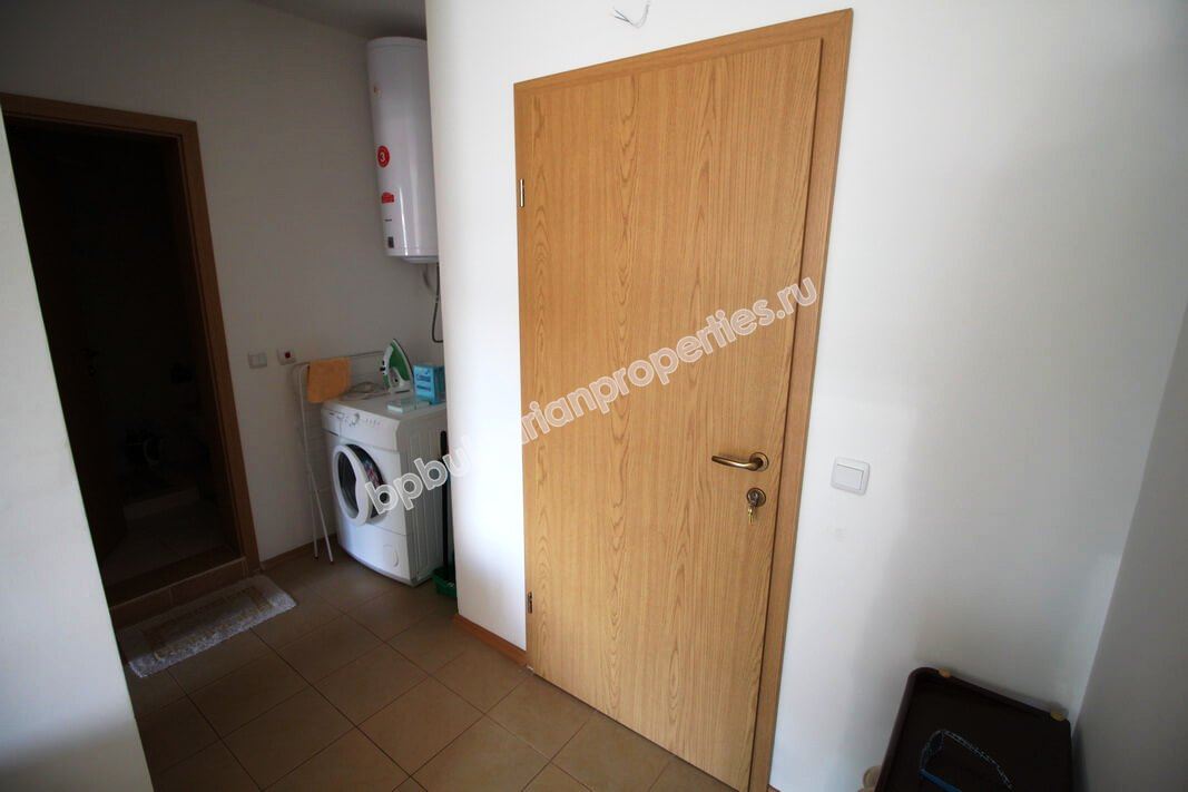 Меблированная двухкомнатная квартира близко к пляжу на продажу в курорте Солнечный Берег