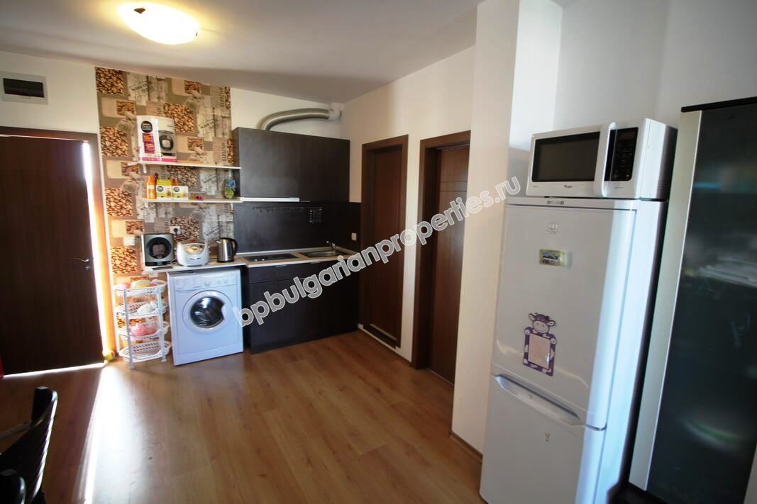 Отличная двухкомнатная меблированная квартира близко к пляжу на продажу в курорте Солнечный Берег