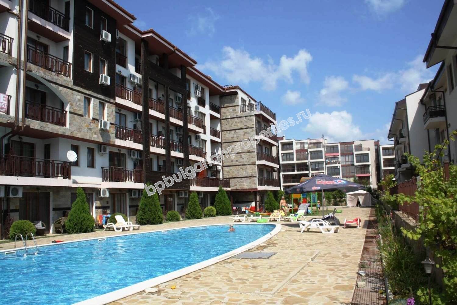 Меблированная студия близко к морю на продажу в курорте Святой Влас