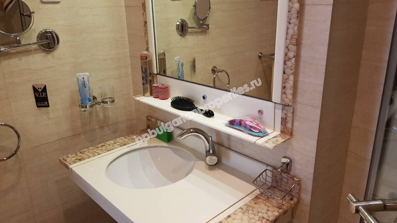 Меблированная студия на продажу в элитном комплексе в курорте Солнечный Берег