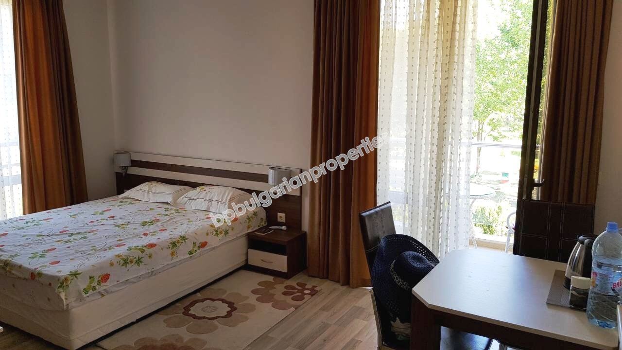 Меблированная студия на продажу в элитном комплексе в курорте Солнечный Берег