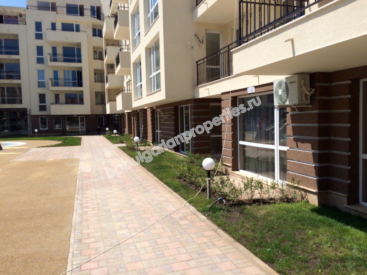 Дешевая меблированная студия  на продажу  в Солнечном Берегу