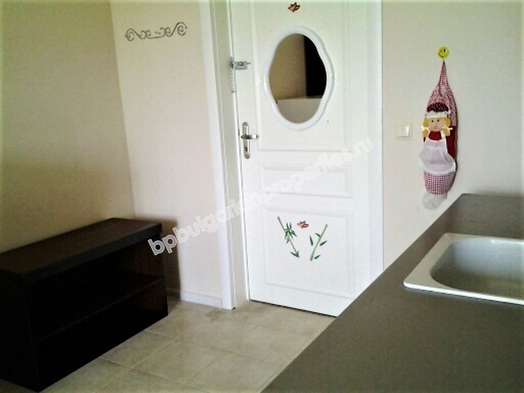 Дешевая меблированная студия  на продажу  в Солнечном Берегу