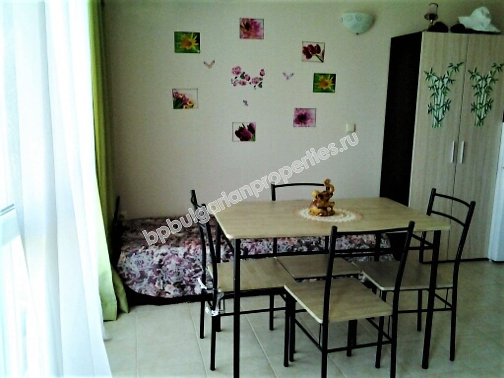 Дешевая меблированная студия  на продажу  в Солнечном Берегу