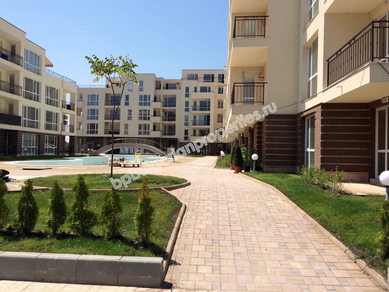 Дешевая меблированная студия  на продажу  в Солнечном Берегу