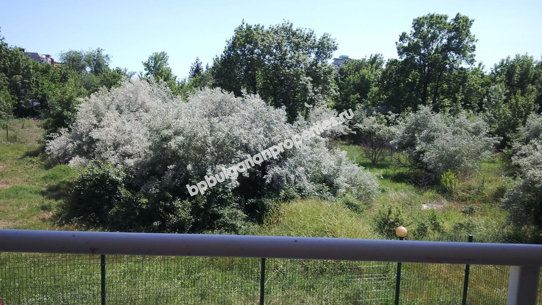 Студия на продажу без платы на обслуживание близко к морю в курорте Равда