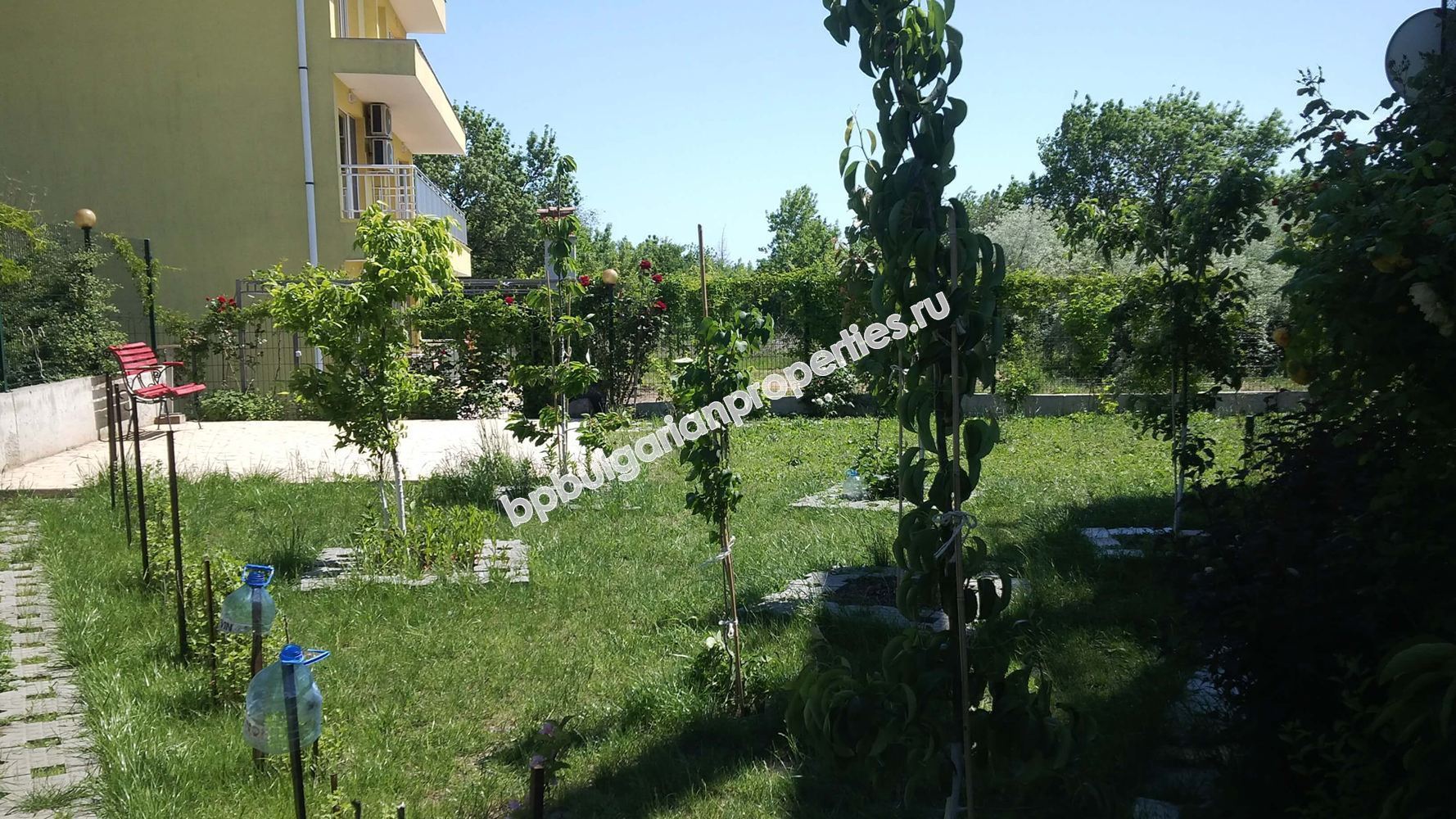 Студия на продажу без платы на обслуживание близко к морю в курорте Равда