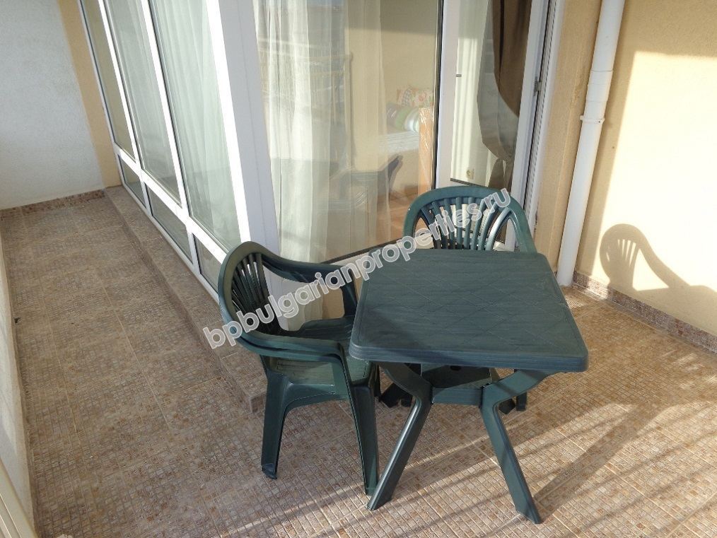 Большая меблированная студия с панорамным видом на море на продажу в курорте Святой Влас