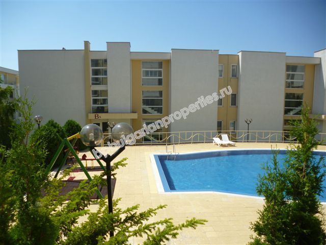 Большая меблированная студия с панорамным видом на море на продажу в курорте Святой Влас