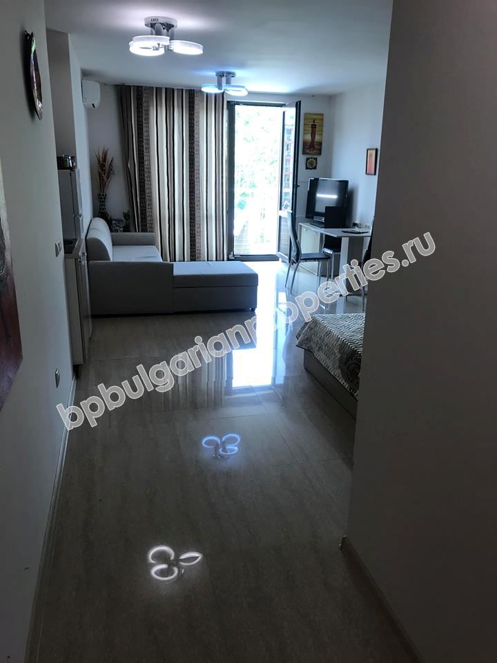 Меблированная студия в элитном комплексе на продажу в курорте Солнечный Берег