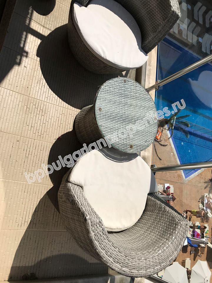 Меблированная студия в элитном комплексе на продажу в курорте Солнечный Берег