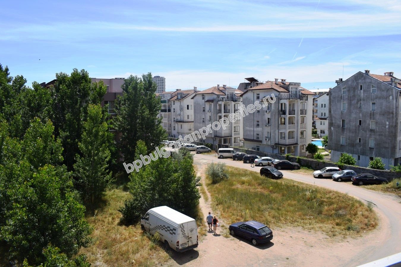 Отличная меблированная студия на продажу в курорте Солнечный Берег