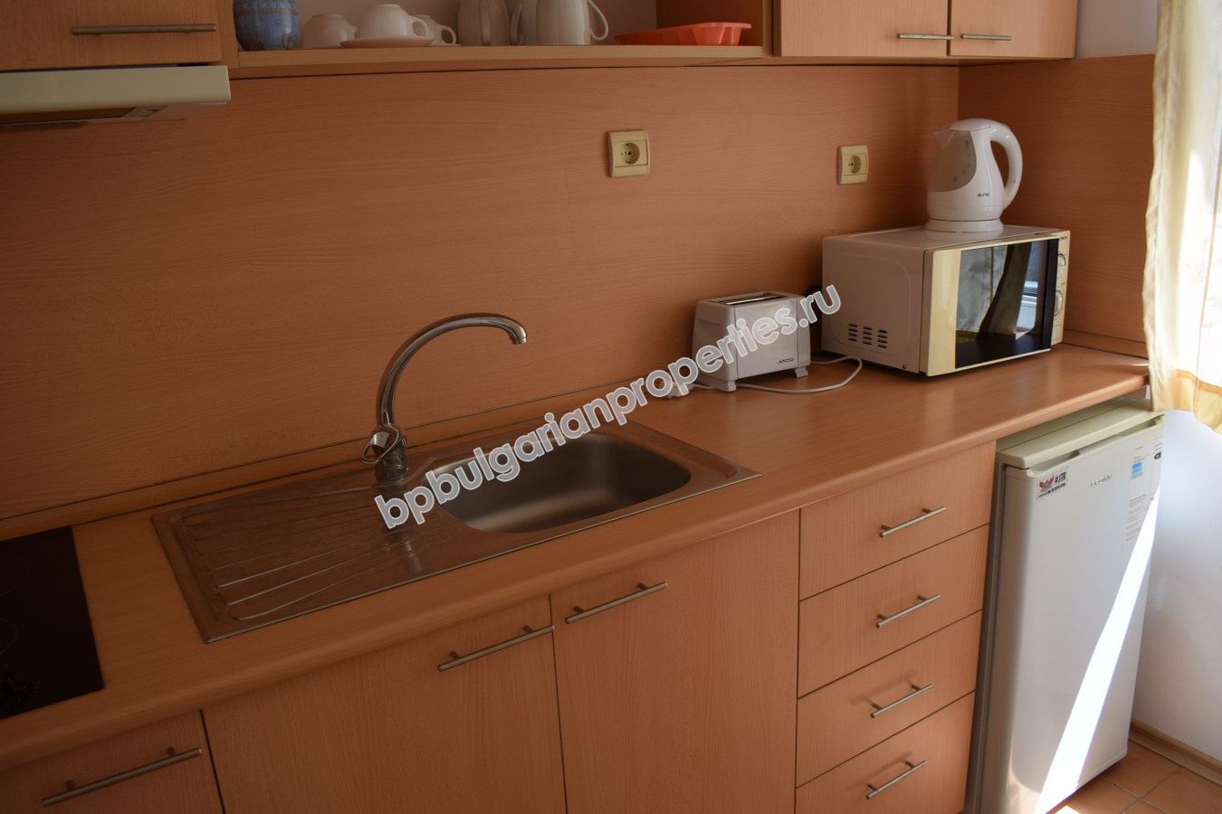 Выгодная меблированная студия на продажу в курорте Солнечный Берег