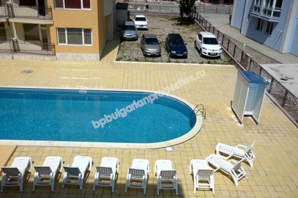 Выгодная меблированная студия на продажу в курорте Солнечный Берег