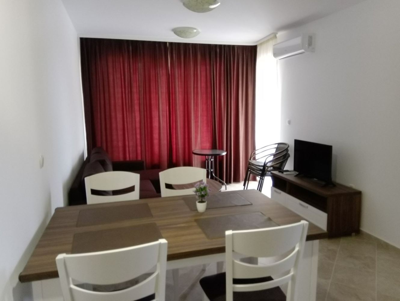 Меблированные апартаменты для семейного летнего отдыха у моря