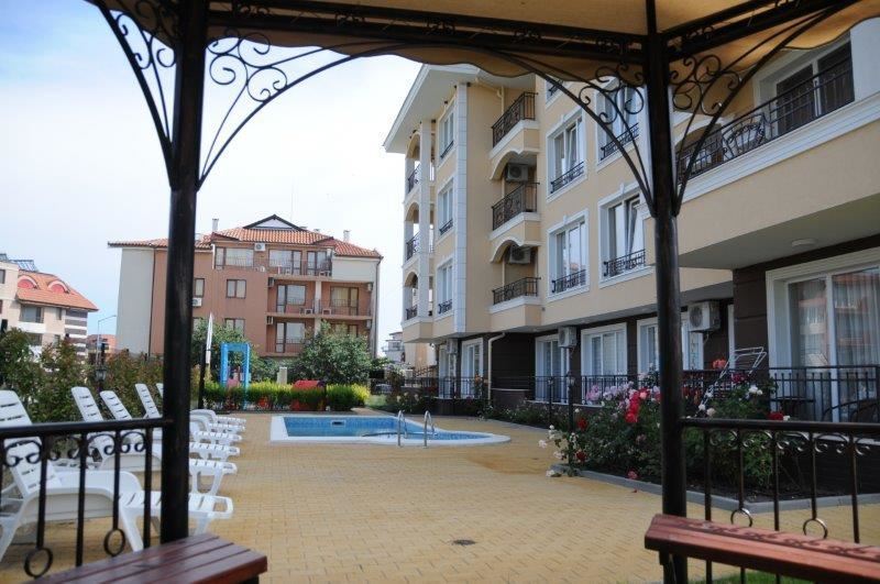 Апартаменты в аренду близко от пляжа в Равде Апартаменты в аренду близко от пляжа в Равде