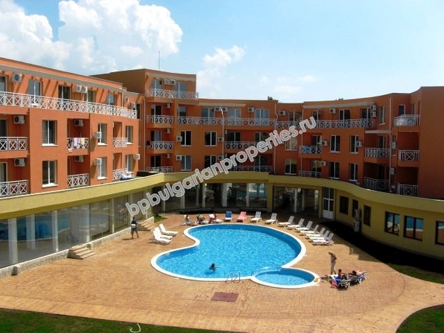 Дешевая меблированная двухкомнатная квартира на продажу в курорте Солнечный Берег