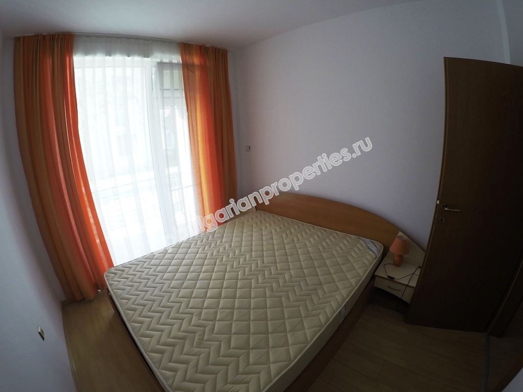 Дешевая меблированная двухкомнатная квартира на продажу в курорте Солнечный Берег