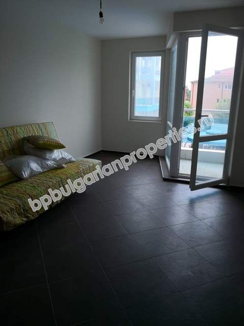 Меблированная студия на продажу близко к пляжу в городе Несебр