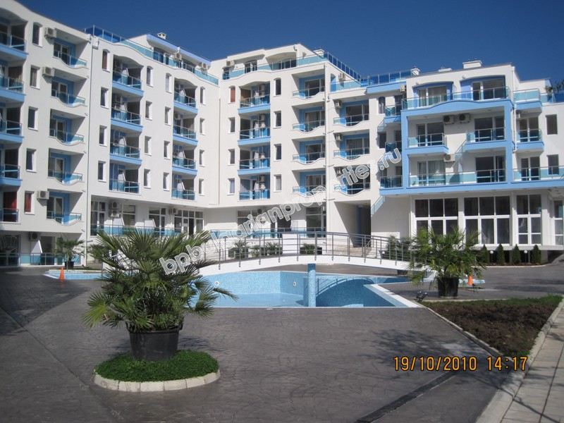 Меблированная студия на продажу близко к пляжу в городе Несебр