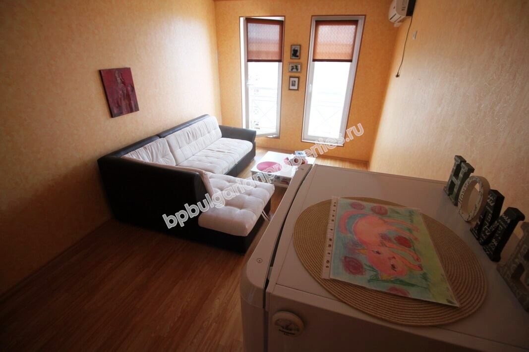 Меблированная студия экономичного класса на продажу в курорте Солнечный Берег