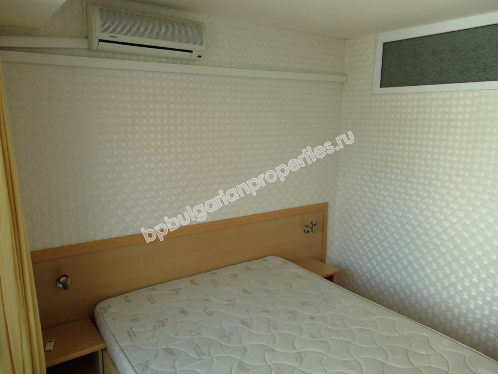 Меблированная трехкомнатная квартира на продажу до пляжа в курорте Солнечный Берег