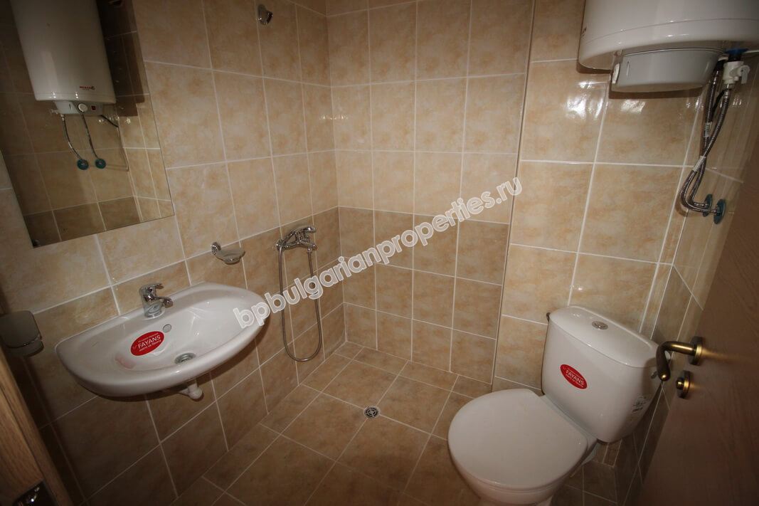 Дешевая двухкомнатная квартира на продажу в курорте Солнечный Берег