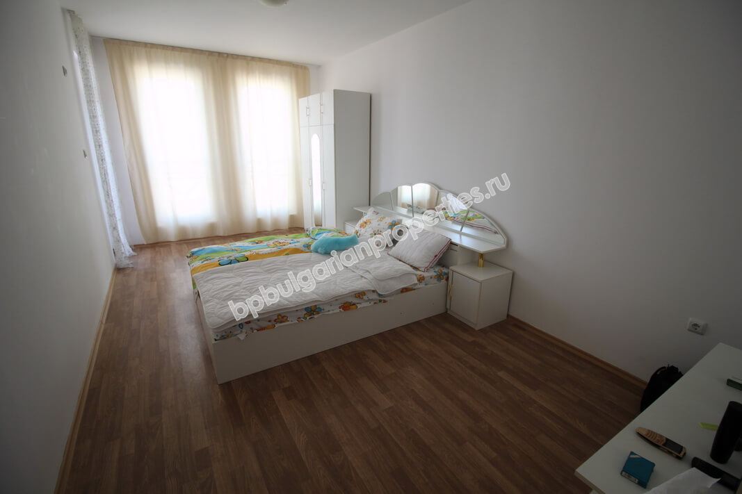 Меблированная двухкомнатная квартира на продажу в курорте Солнечный Берег