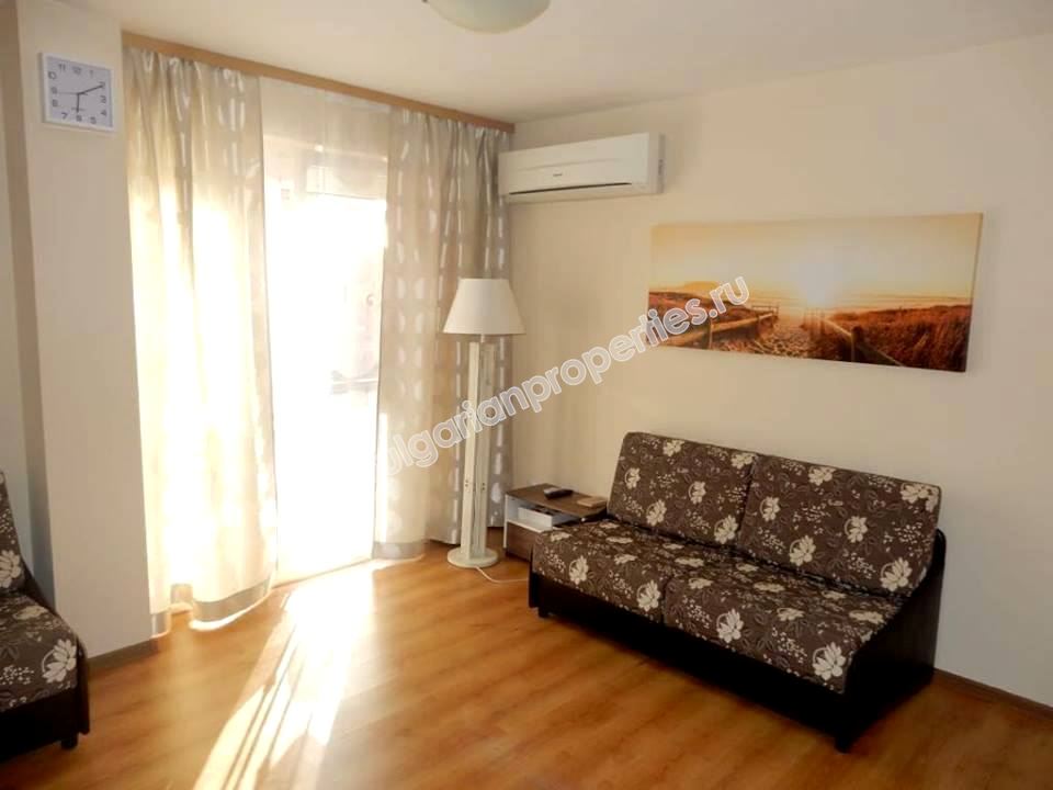 Меблированная студия на продажу без платы на обслуживание в курорте Равда