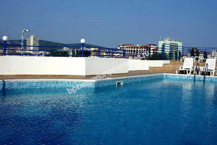 Дешевая обставленная студия на продажу в курорте Солнечный Берег