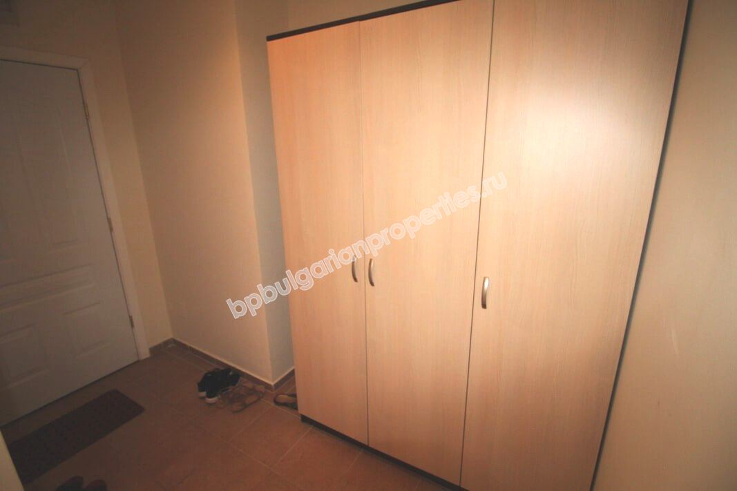 Двухкомнатная обставленная квартира на продажу в курорте Солнечный берег