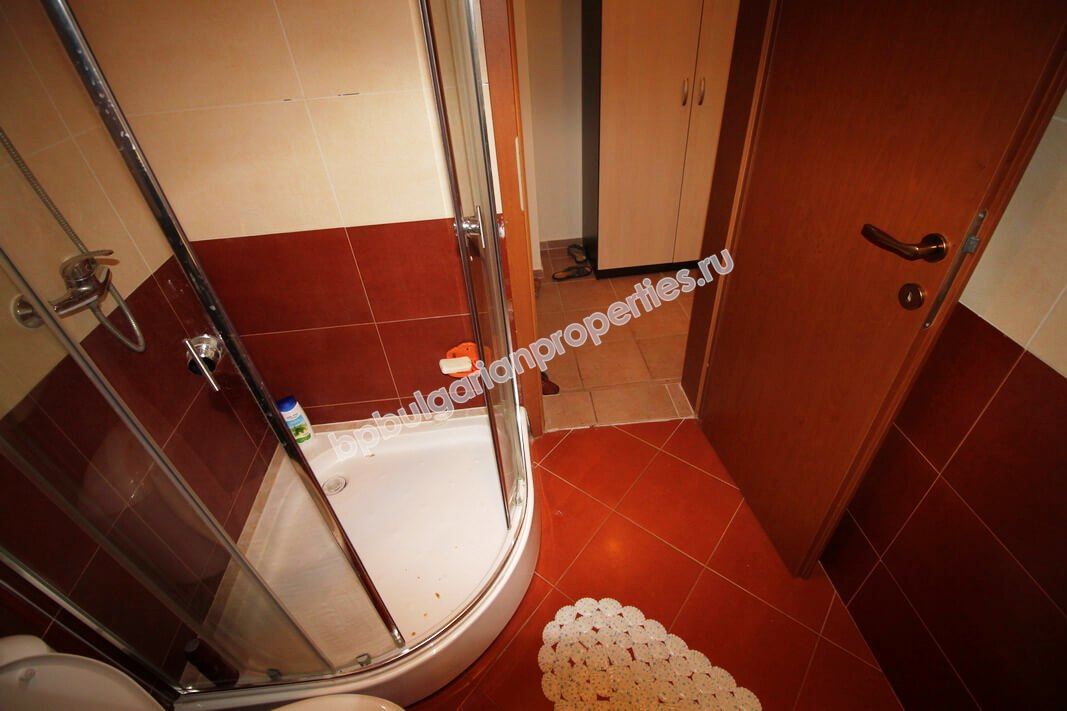 Двухкомнатная обставленная квартира на продажу в курорте Солнечный берег