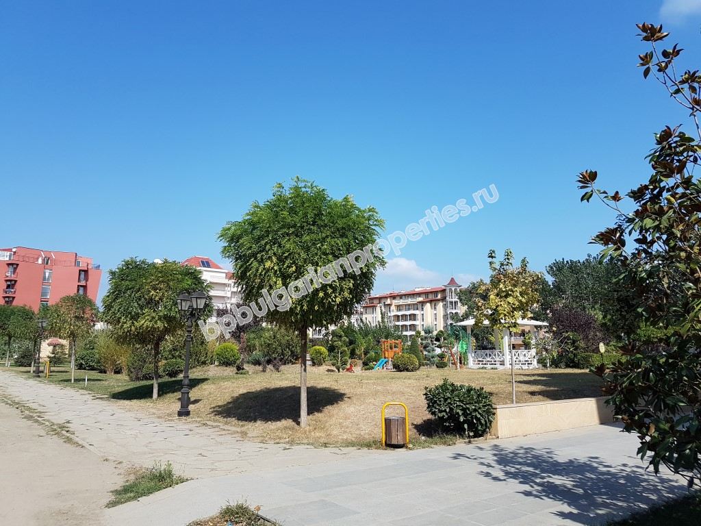 Меблированная студия близко к пляжу на продажу в курорте Солнечный Берег