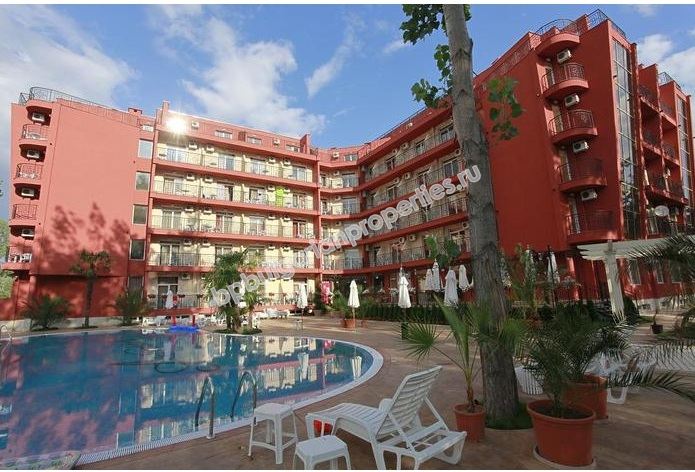 Меблированная студия близко к пляжу на продажу в курорте Солнечный Берег