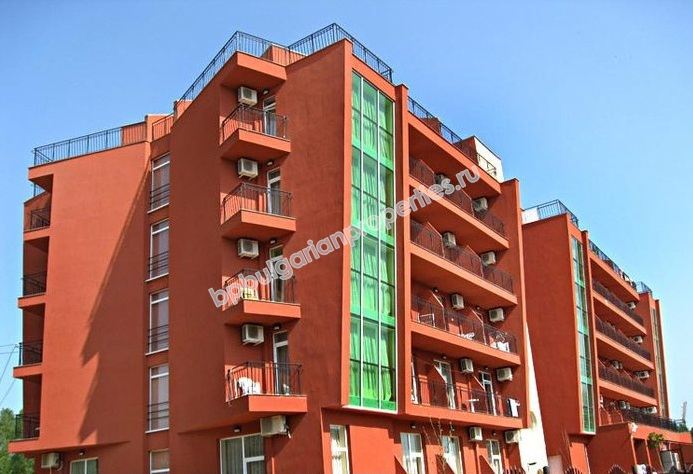 Меблированная студия близко к пляжу на продажу в курорте Солнечный Берег