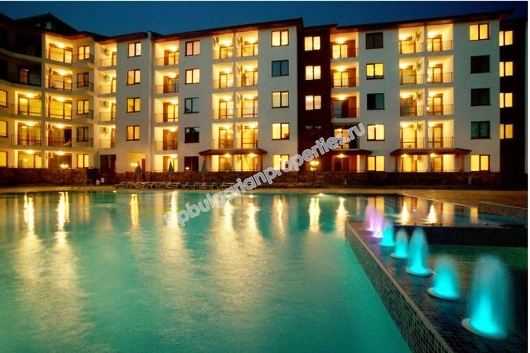 Меблированная трехкомнатная квартира близко к пляжу на продажу в курорте Равда