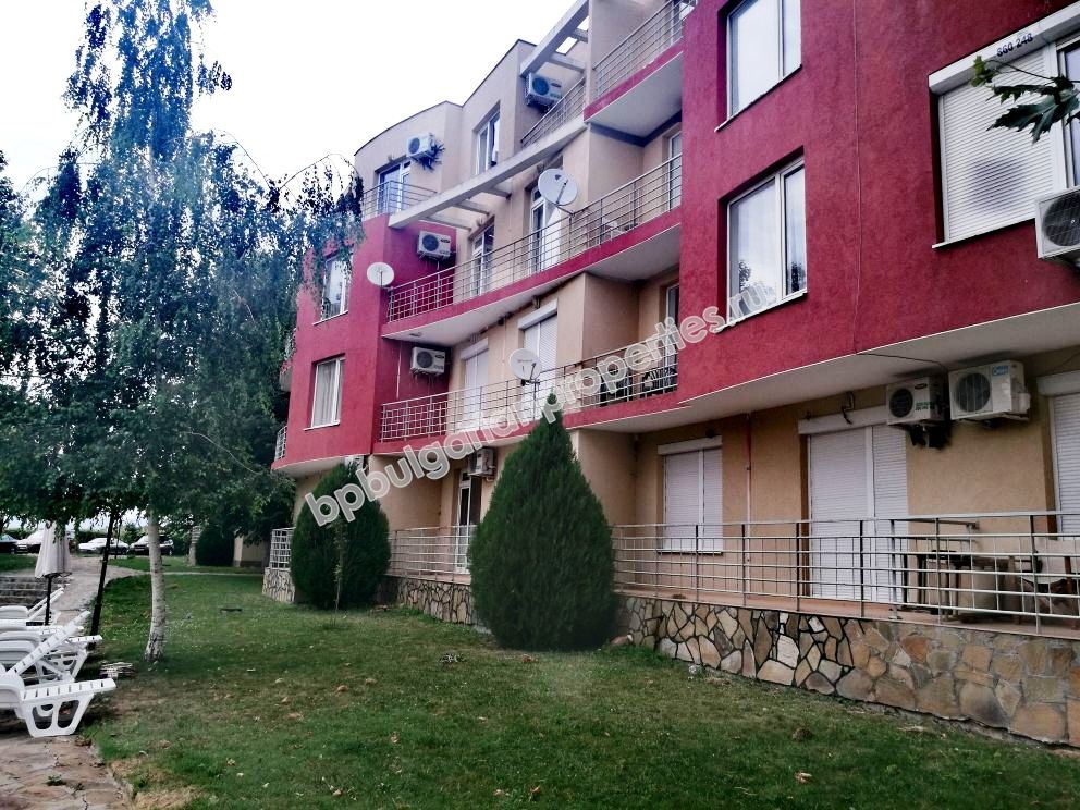 Дешевые меблированные студии на продажу в курорте Солнечный Берег