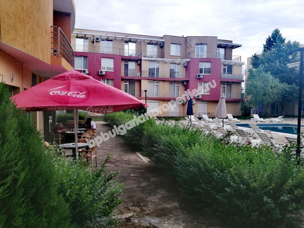 Дешевые меблированные студии на продажу в курорте Солнечный Берег