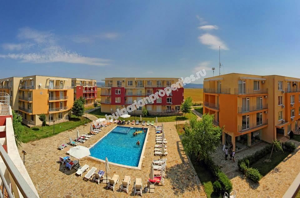 Дешевые меблированные студии на продажу в курорте Солнечный Берег