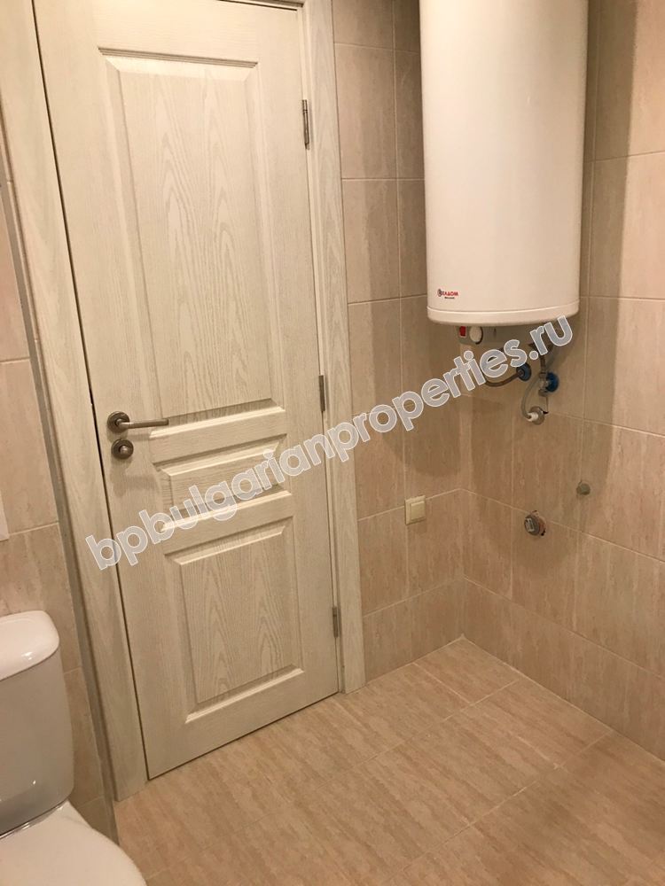 Новая двухкомнатная меблированная квартира в элитном комплексе на продажу в курорте Солнечный Берег