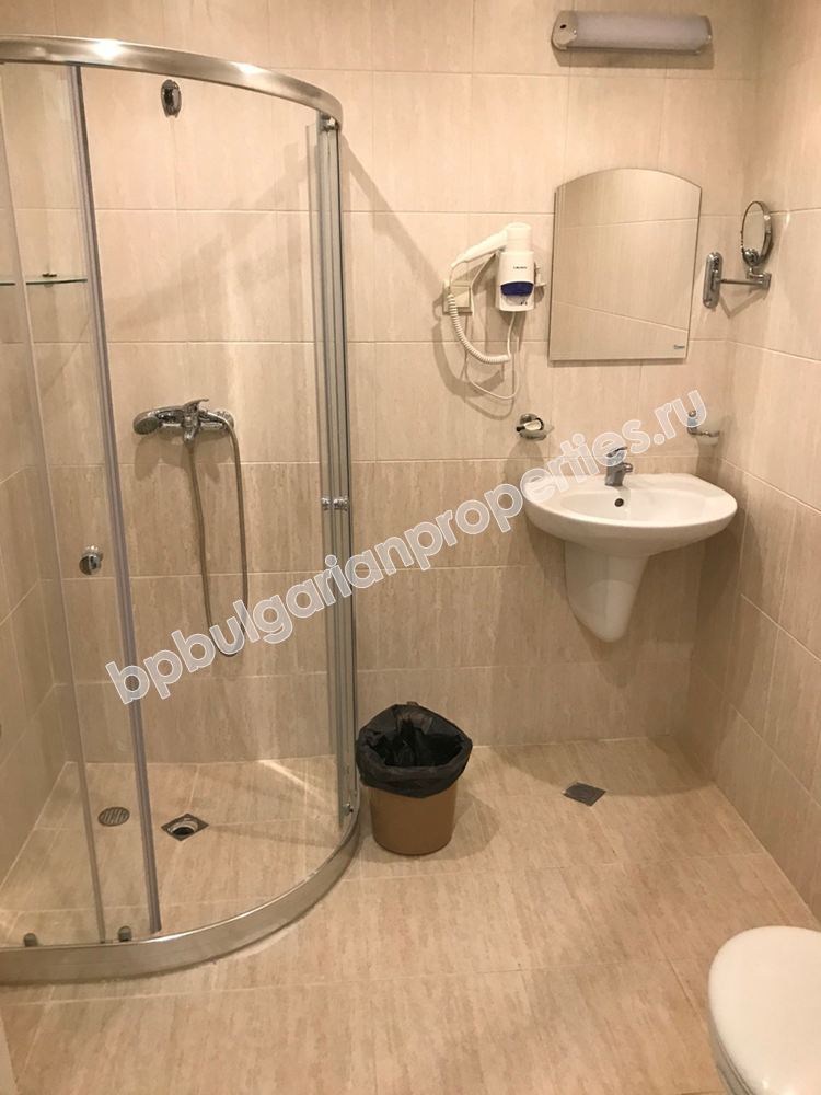 Новая двухкомнатная меблированная квартира в элитном комплексе на продажу в курорте Солнечный Берег