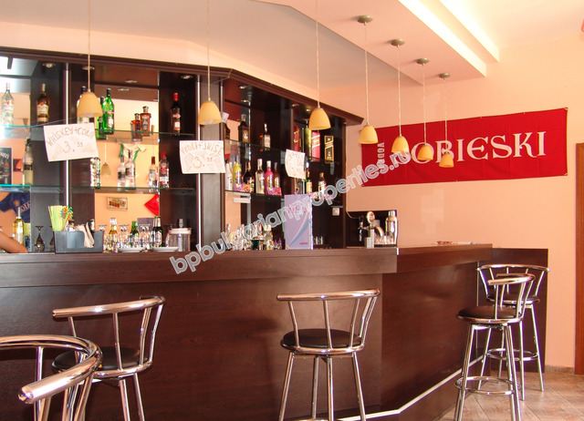 Меблированная просторная двухкомнатная квартира близко к пляжу на продажу в курорте Солнечный Берег