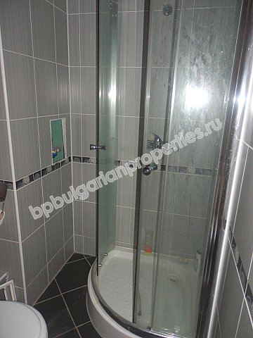 Меблированный апартамент с одной спальней близко к пляжу на продажу в Солнечном Берегу