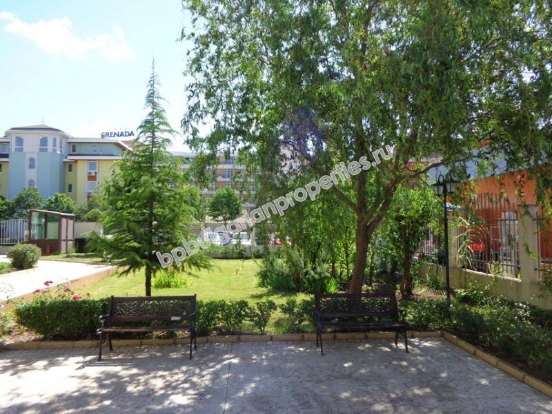 Меблированный апартамент с одной спальней близко к пляжу на продажу в Солнечном Берегу