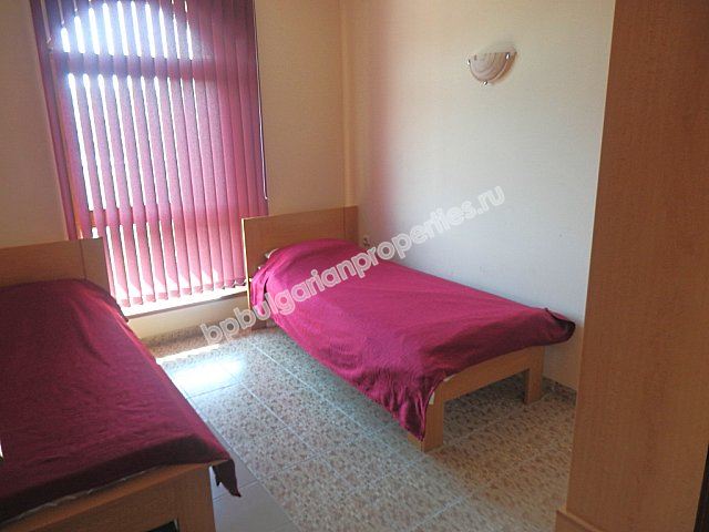 Меблированный апартамент с одной спальней близко к пляжу на продажу в Солнечном Берегу