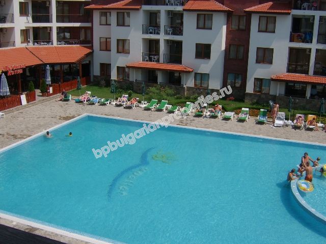 Меблированная студия на продажу близко к пляжу в курорте Равда