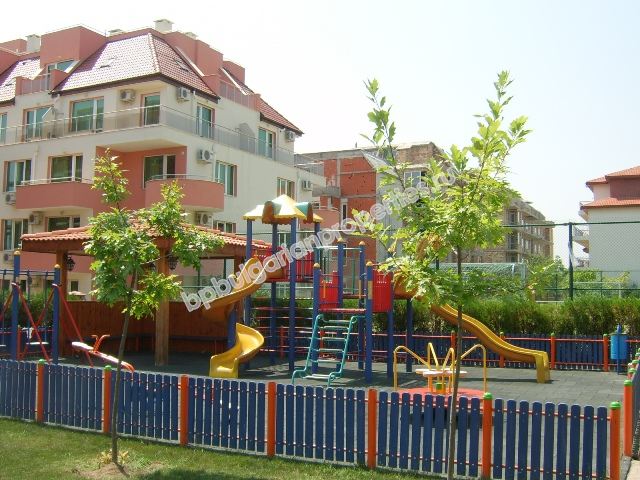 Меблированная студия на продажу близко к пляжу в курорте Равда