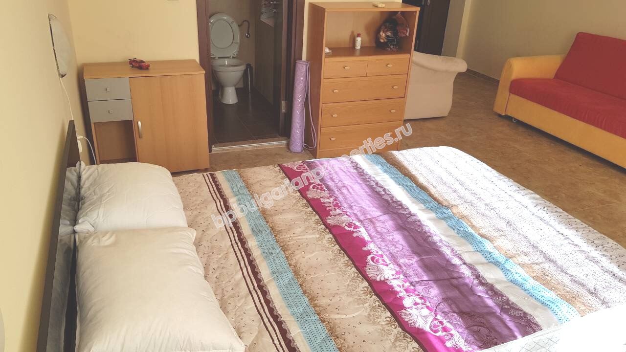 Меблированная студия на продажу близко к пляжу в курорте Равда